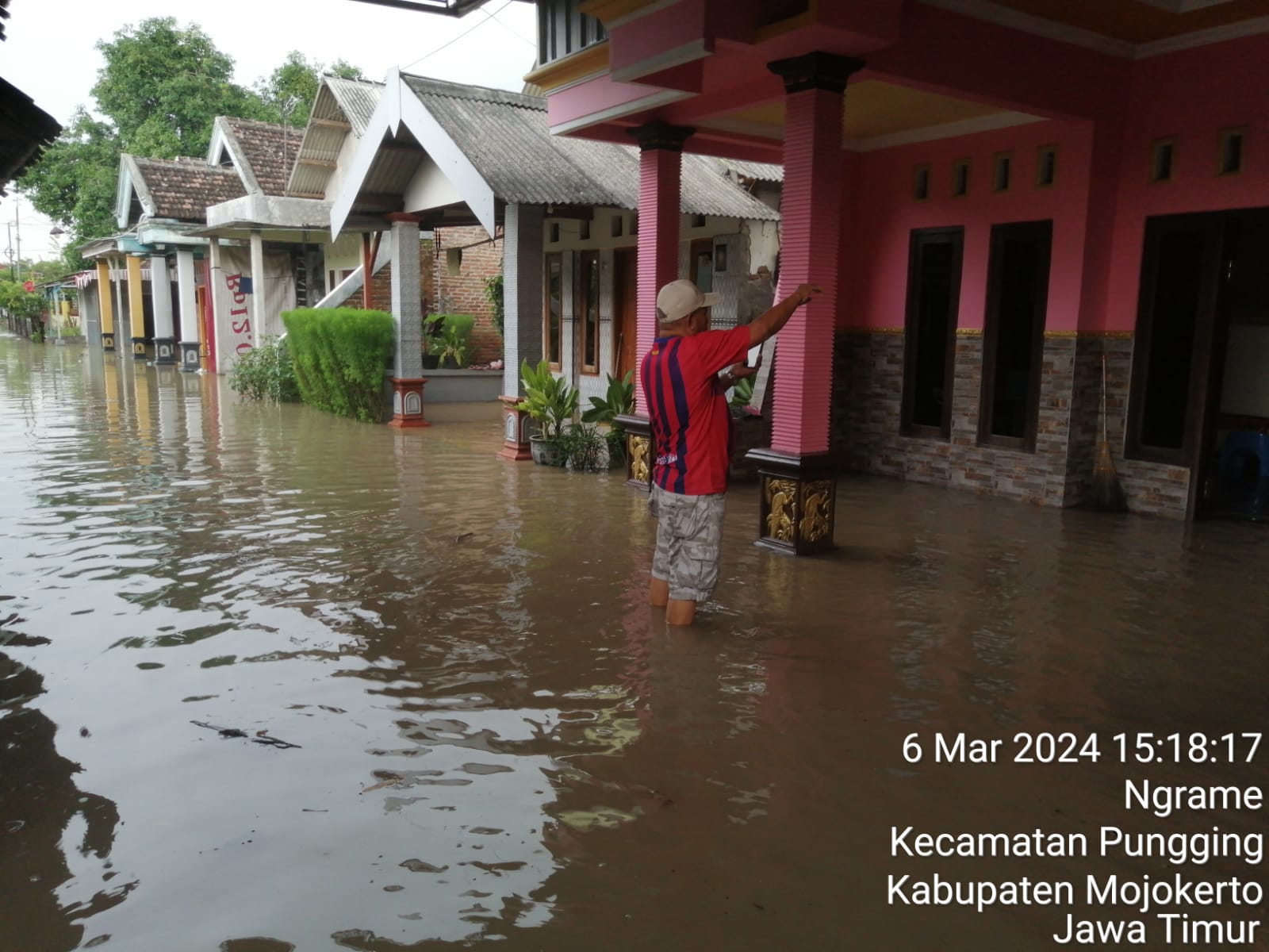 Tanggul Jebol Desa Ngrame Pungging Banjir